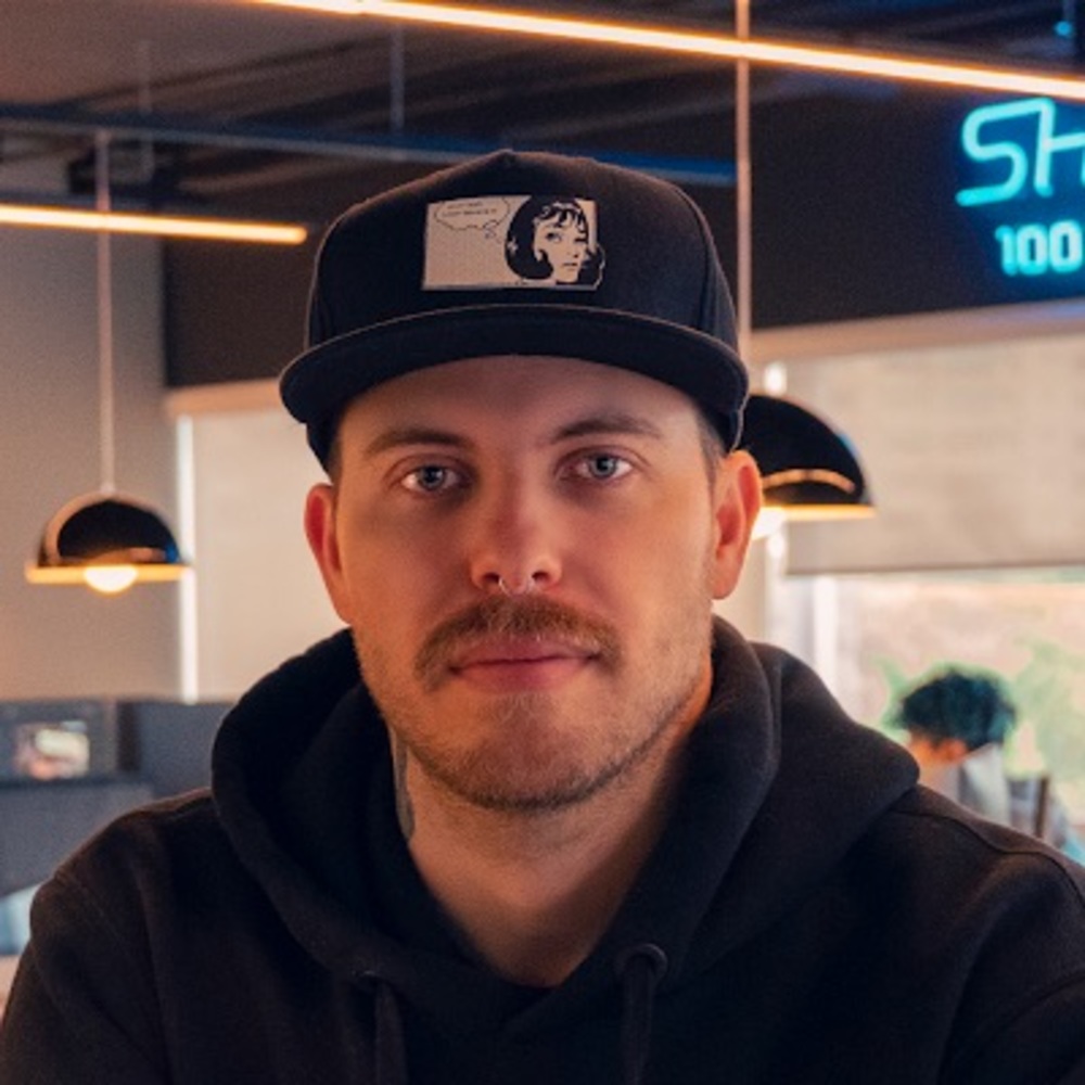 Meet your Posher, Davi